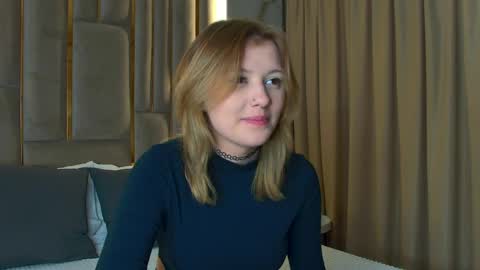 mila_blum online show from March 30, 4:39 pm