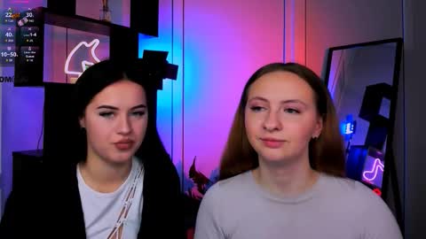 mila_glow online show from November 13, 7:35 pm