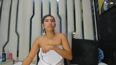 Mila online show from April 14, 8:36 am