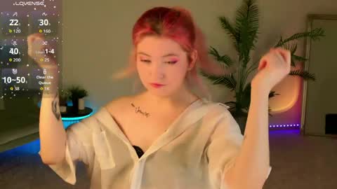 Lisa online show from May 30, 4:59 pm