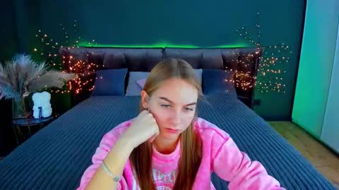 Milla online show from November 30, 7:23 am