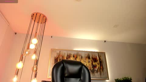 Mila online show from March 29, 6:40 pm