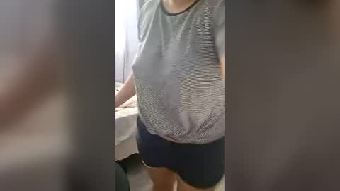 milajones918 online show from June 16, 10:55 pm