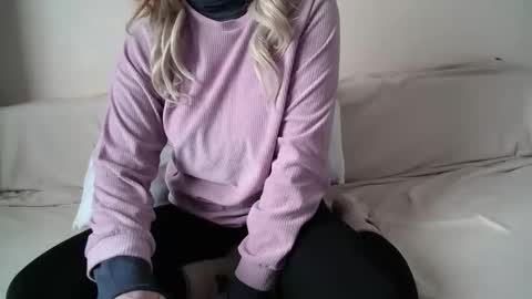 Milana online show from January 14, 7:46 am