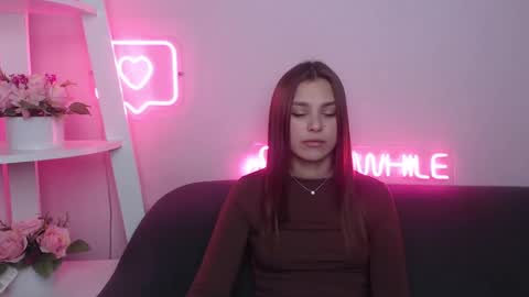 milanaangelas online show from February 7, 5:52 am