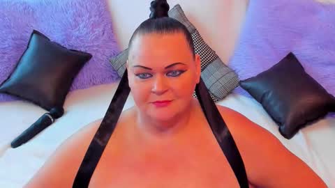 Lana online show from September 17, 8:45 am