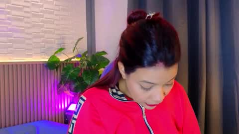 milena_lawson online show from November 13, 10:58 am