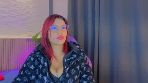 milena_lawson online show from October 9, 11:36 am