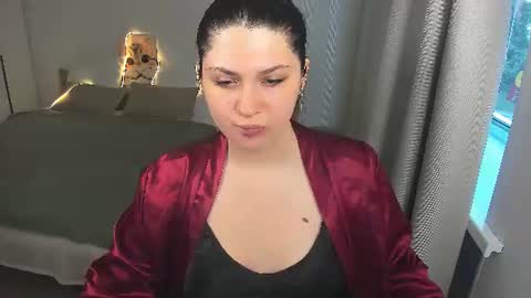milenafiery online show from July 2, 4:07 am