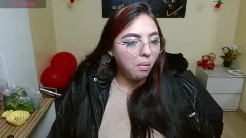 Miley online show from April 14, 1:00 pm