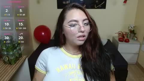 Miley online show from April 15, 1:33 pm