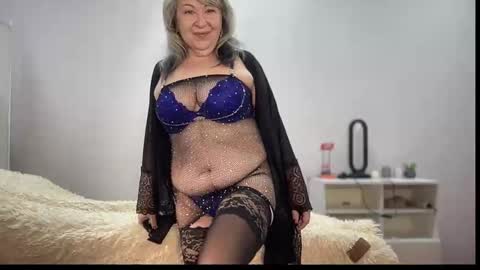 Charlotte online show from December 17, 3:11 am