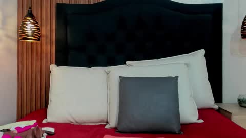 milf_luciana online show from February 19, 11:21 am