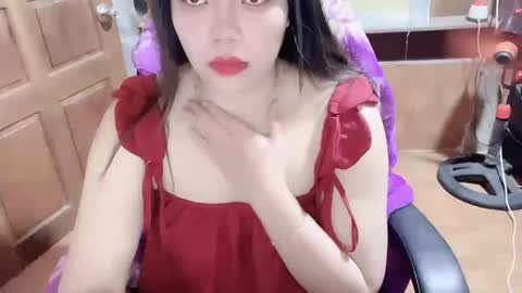 milks990 online show from April 3, 7:01 pm