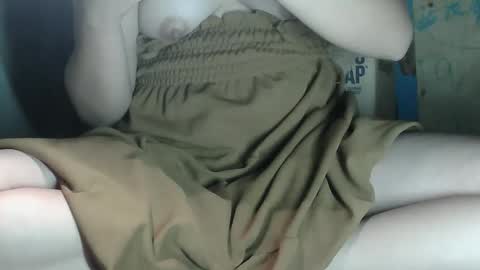 milky_ashley online show from November 17, 5:57 pm