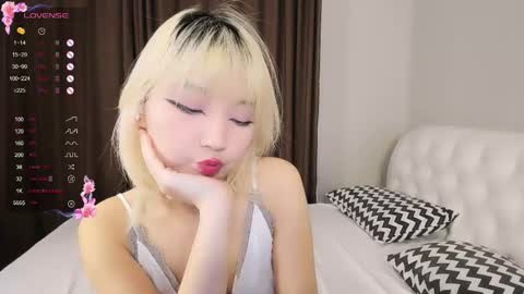 Milla or just Mi online show from November 13, 1:32 pm