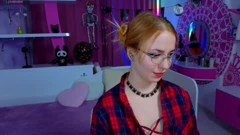 Milana online show from November 3, 10:36 pm