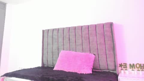 miller_silvana online show from June 11, 11:40 am