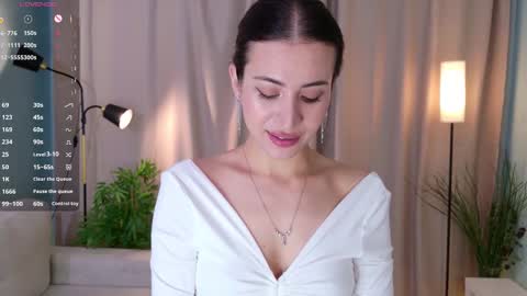 Anna online show from December 22, 2:42 pm