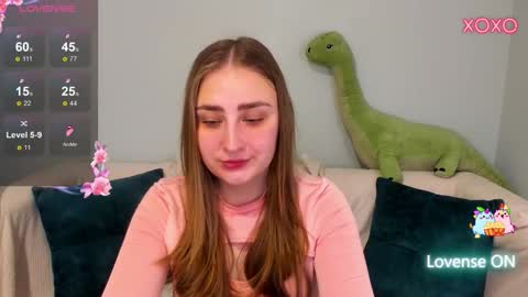 millibrooksss online show from March 25, 1:55 am