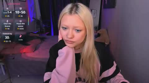 Millie online show from December 15, 1:38 pm