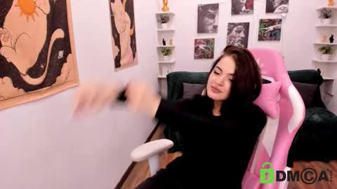 milro12 online show from March 4, 4:02 pm