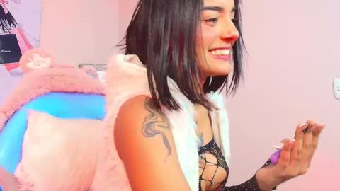 milu_carbajal_x online show from March 10, 2:26 am