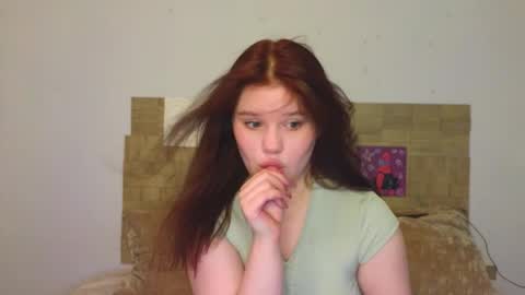 hi Im Mina  online show from June 3, 7:42 am
