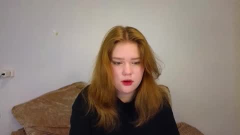 hi Im Mina  online show from February 16, 4:12 am