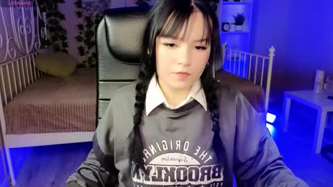 Snapshot of mina_yoon chatting on October 20, 10:40 am Mina online show from October 20, 10:40 am