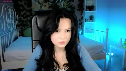 Snapshot of mina_yoon chatting on October 9, 3:38 pm Mina online show from October 9, 3:38 pm