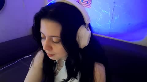 Mindy online show from March 10, 5:22 am