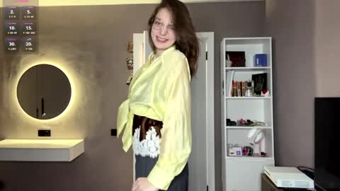 Asti online show from April 10, 4:35 pm