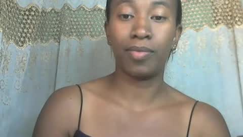 minouch211907 online show from June 30, 11:42 am