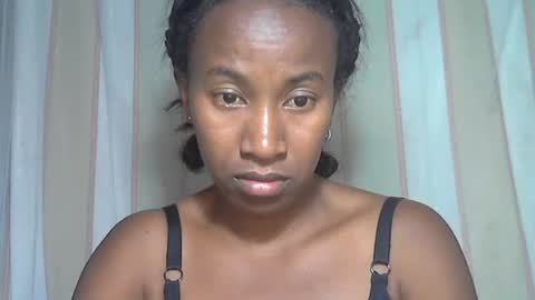 minouch211907 online show from November 4, 5:18 pm