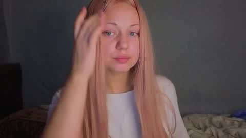 mirahardmanxx online show from October 12, 1:41 am