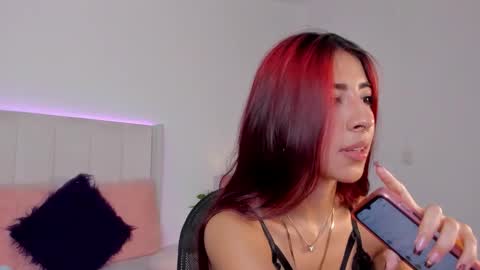 Miranda Rogers online show from December 15, 7:41 pm