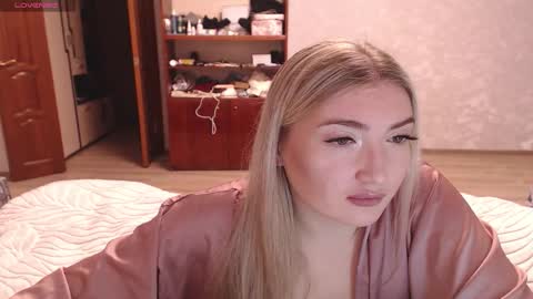 Mira online show from February 8, 3:05 pm