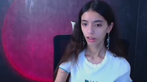 Snapshot of miri_miss chatting on December 25, 4:22 pm Miri online show from December 25, 4:22 pm