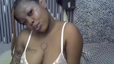 mirror_254 online show from January 15, 8:04 pm