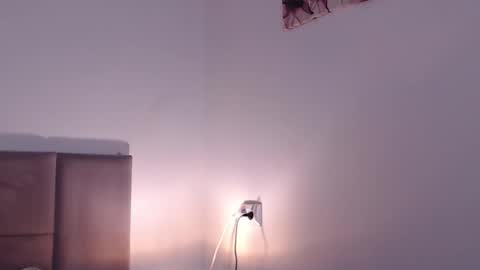 MiryamInes online show from March 18, 7:19 pm