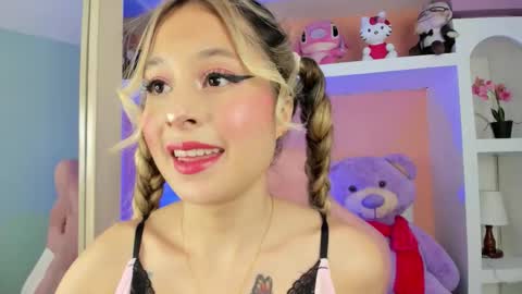 Marilyn online show from November 3, 11:03 am