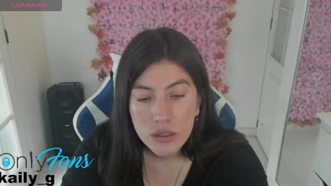 miss_adams01 online show from April 8, 7:49 pm