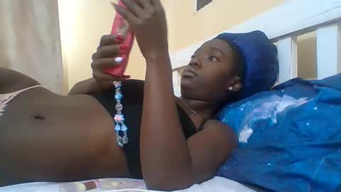 Snapshot of miss_atitude chatting on September 20, 4:44 am miss_atitude online show from September 20, 4:44 am