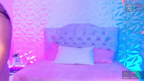 Ivy online show from February 12, 2:03 am