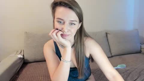 Kitty online show from December 20, 3:21 am