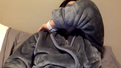 Snapshot of miss_maci_xo chatting on January 15, 11:21 am Maci online show from January 15, 11:21 am