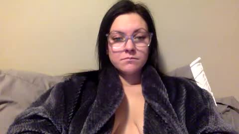 Snapshot of miss_maci_xo chatting on February 25, 11:10 am Maci online show from February 25, 11:10 am