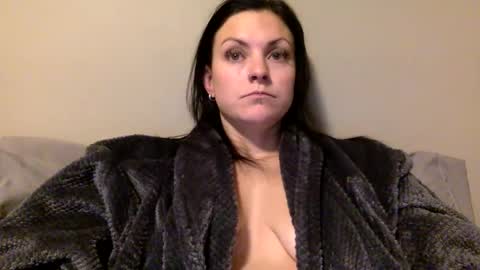 Snapshot of miss_maci_xo chatting on December 18, 11:34 am Maci online show from December 18, 11:34 am