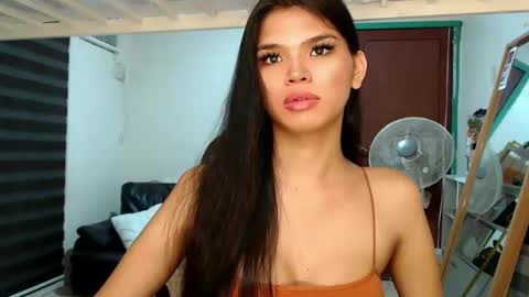 Snapshot of miss_mariamontrese chatting on January 9, 10:31 pm Maria-          online show from January 9, 10:31 pm